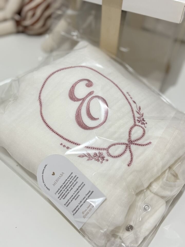 4 KATLI MÜSLİN PUSET ÖRTÜSÜ