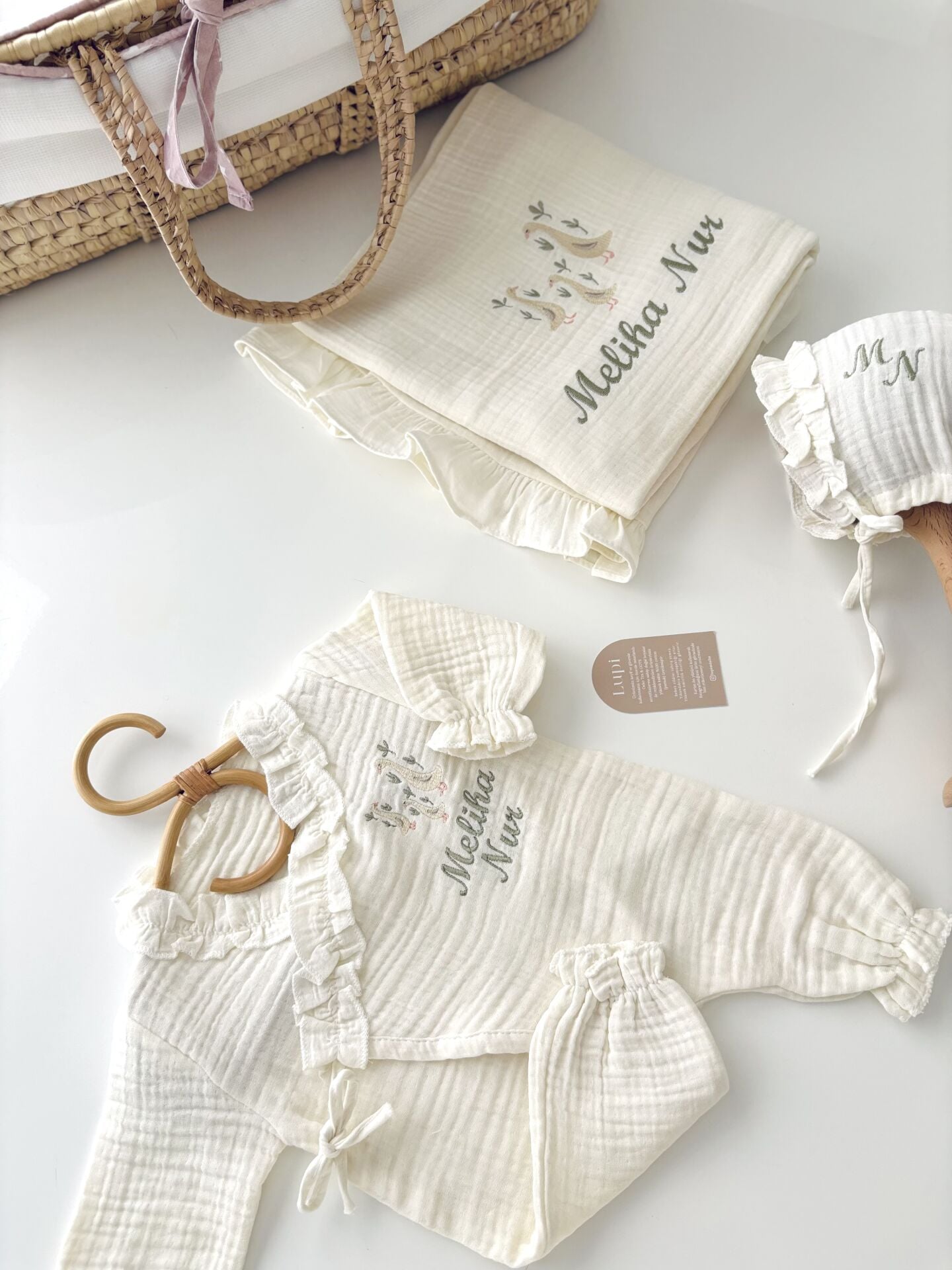 KREM MÜSLİN HASTANE ÇIKIŞI