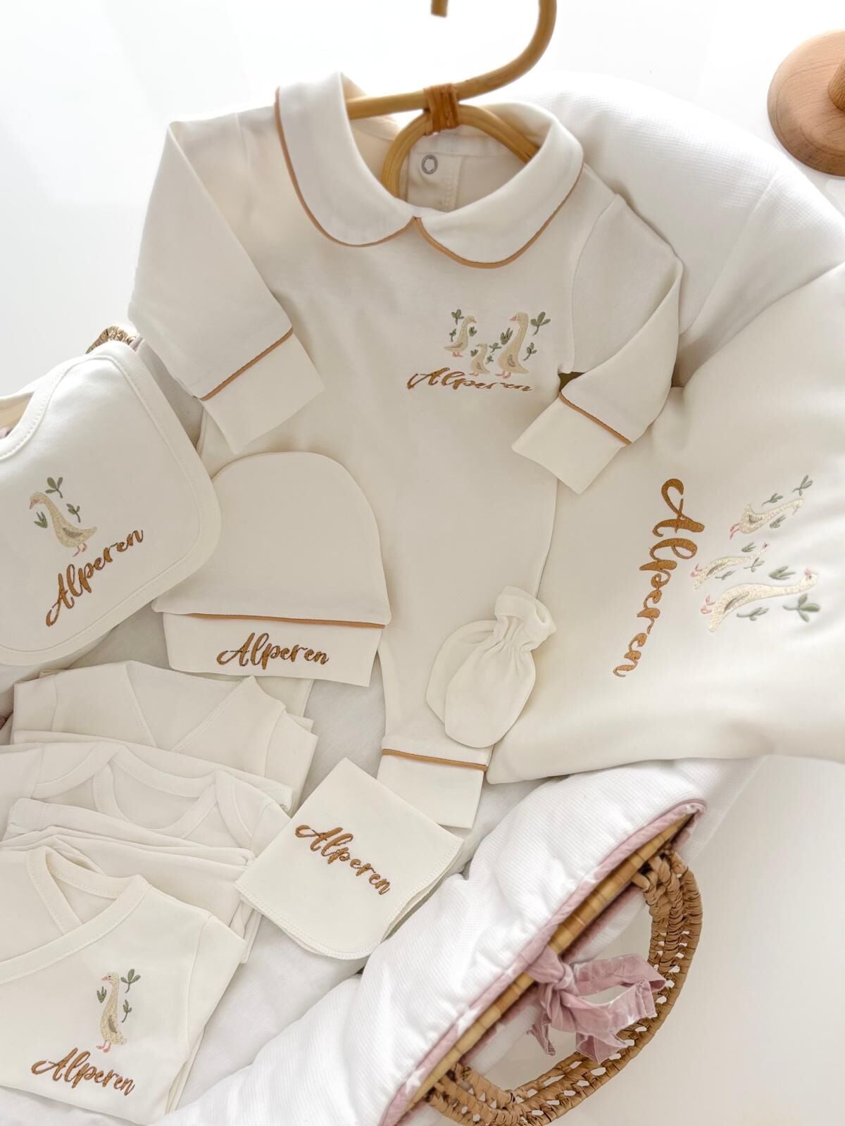 KREM 10 PARÇA HASTANE ÇIKIŞI