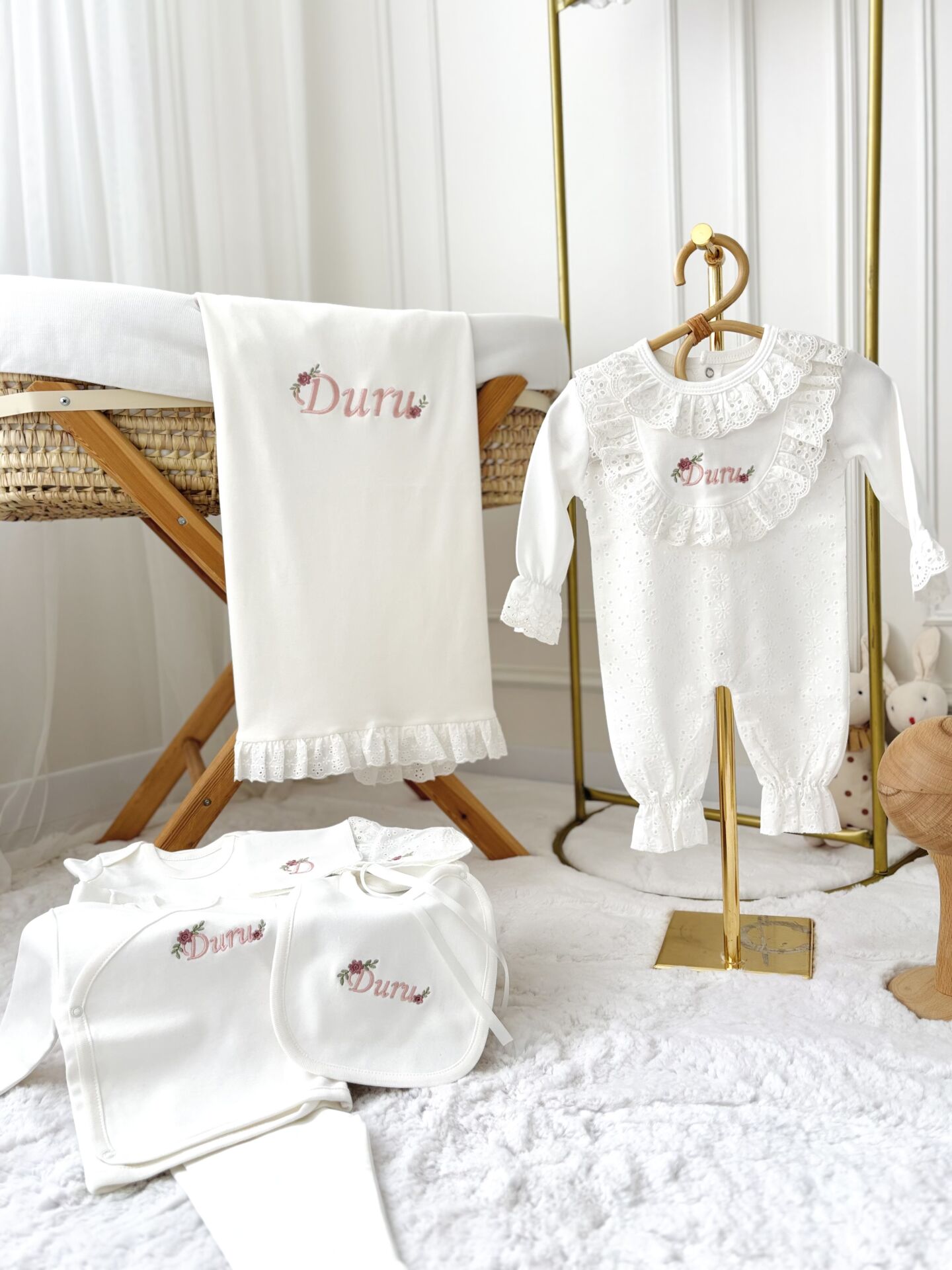 KIZ FİSTO HASTANE ÇIKIŞI